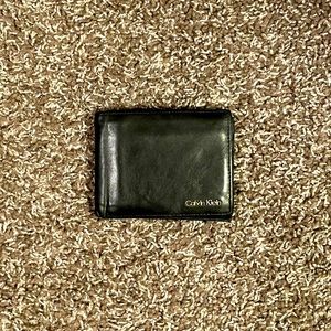Calvin Klein Leather Trifold Wallet